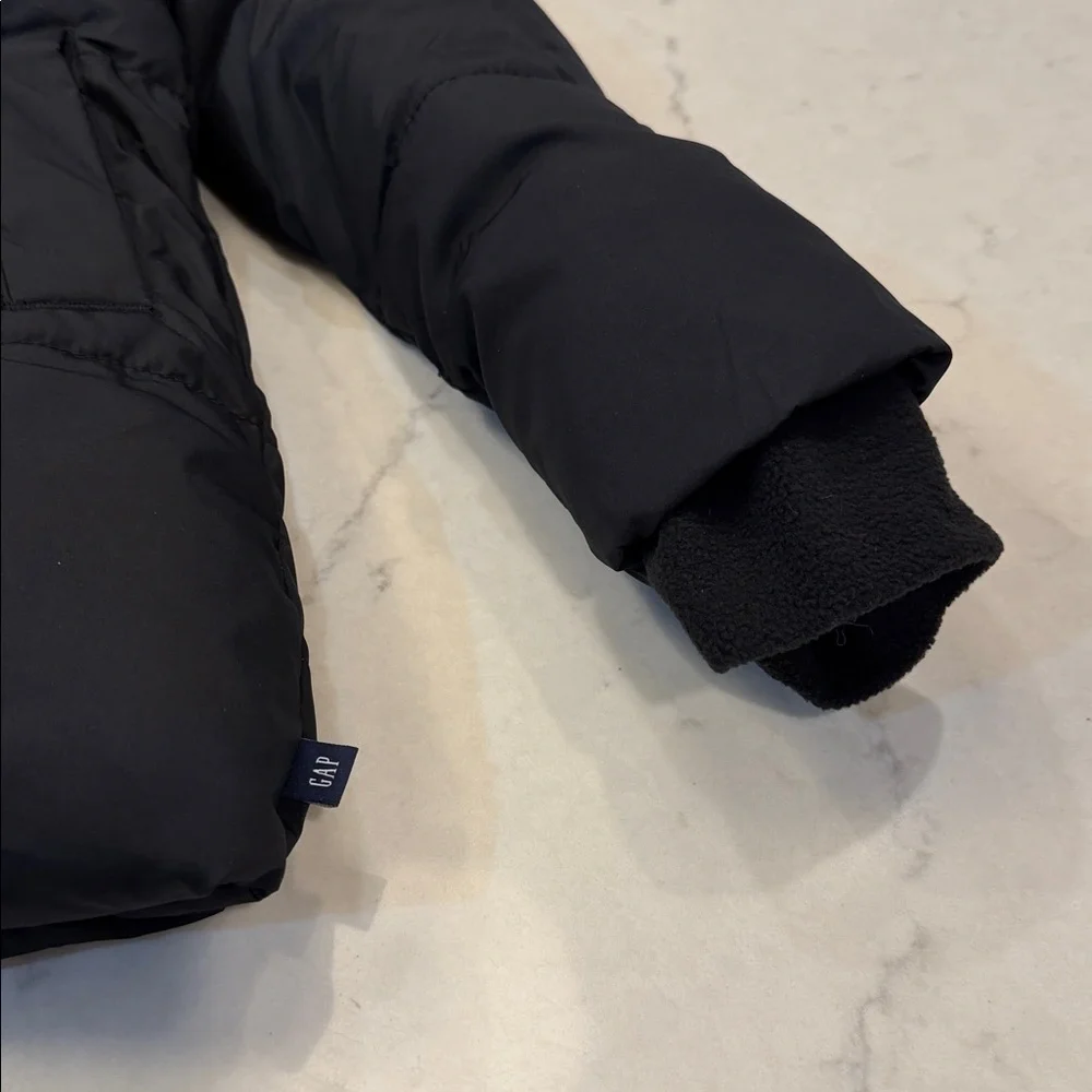 Gap NWT Puffer Jacket Size 4/5‎